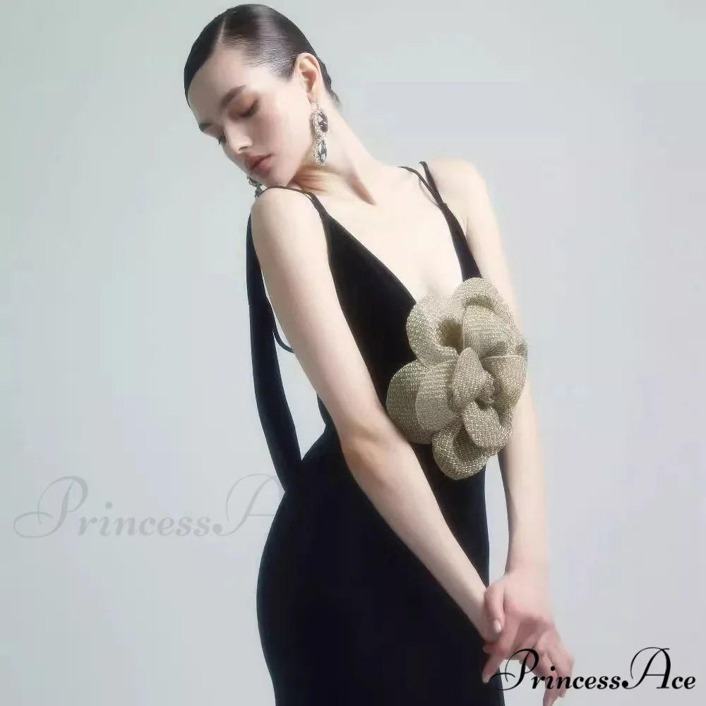 3D Blooming Open-Backed Silk Prom Dress - Image 2