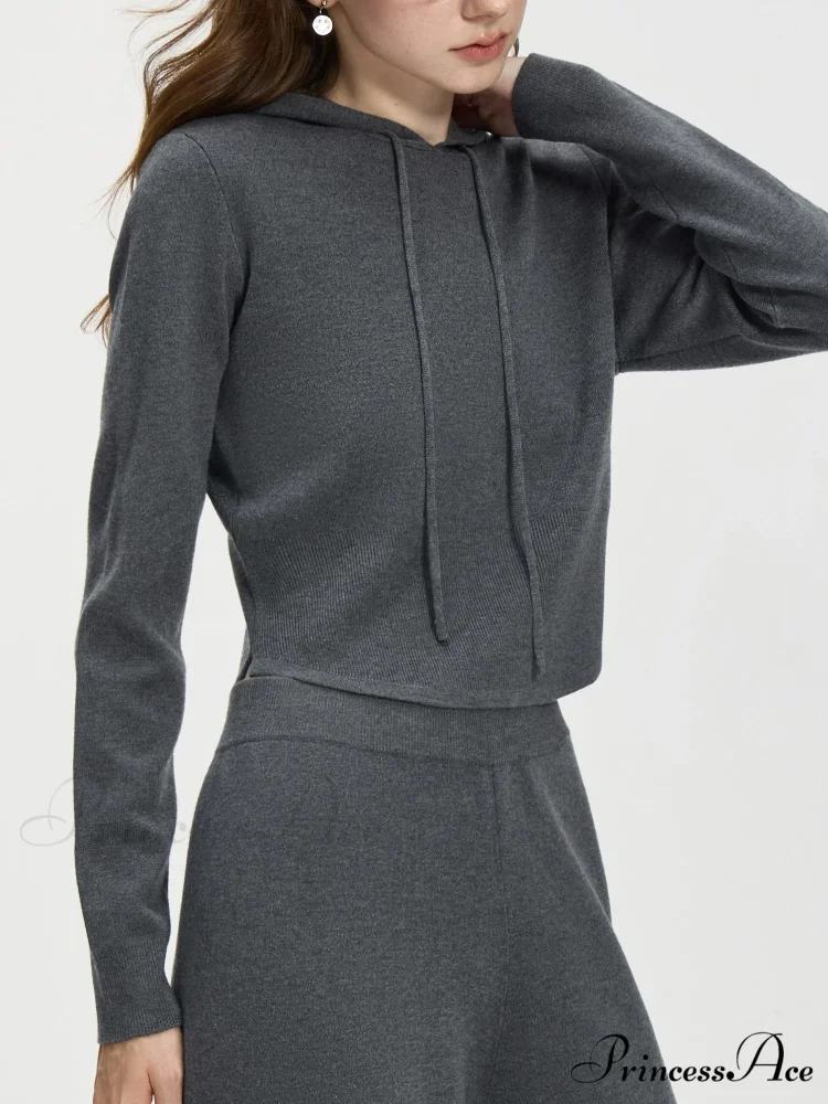 4.1% Wool Brief Hooded Stylish Knitwear Sweater