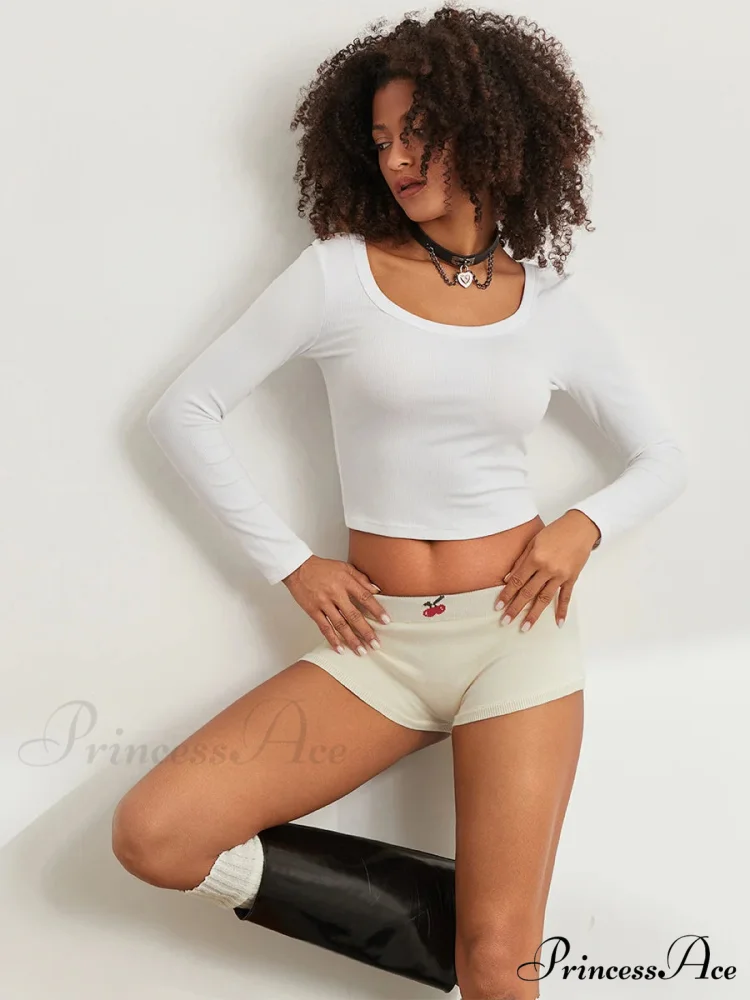 Adorable Pattern Low Cut Lounge Short - Image 5