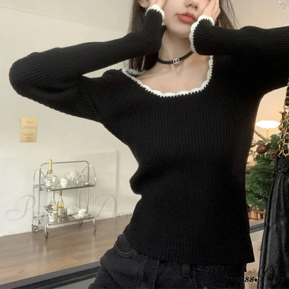 Adorable Round Neck Extended Sleeve Form-Fitting Knitted Crop Top - Image 4