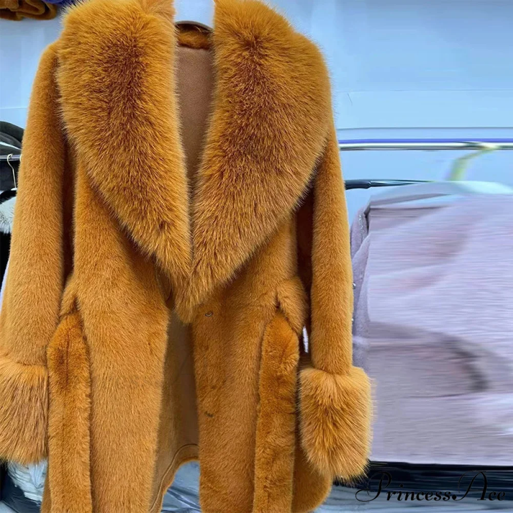 Antique Fox Fur Cinched Lavish Coat - Image 7