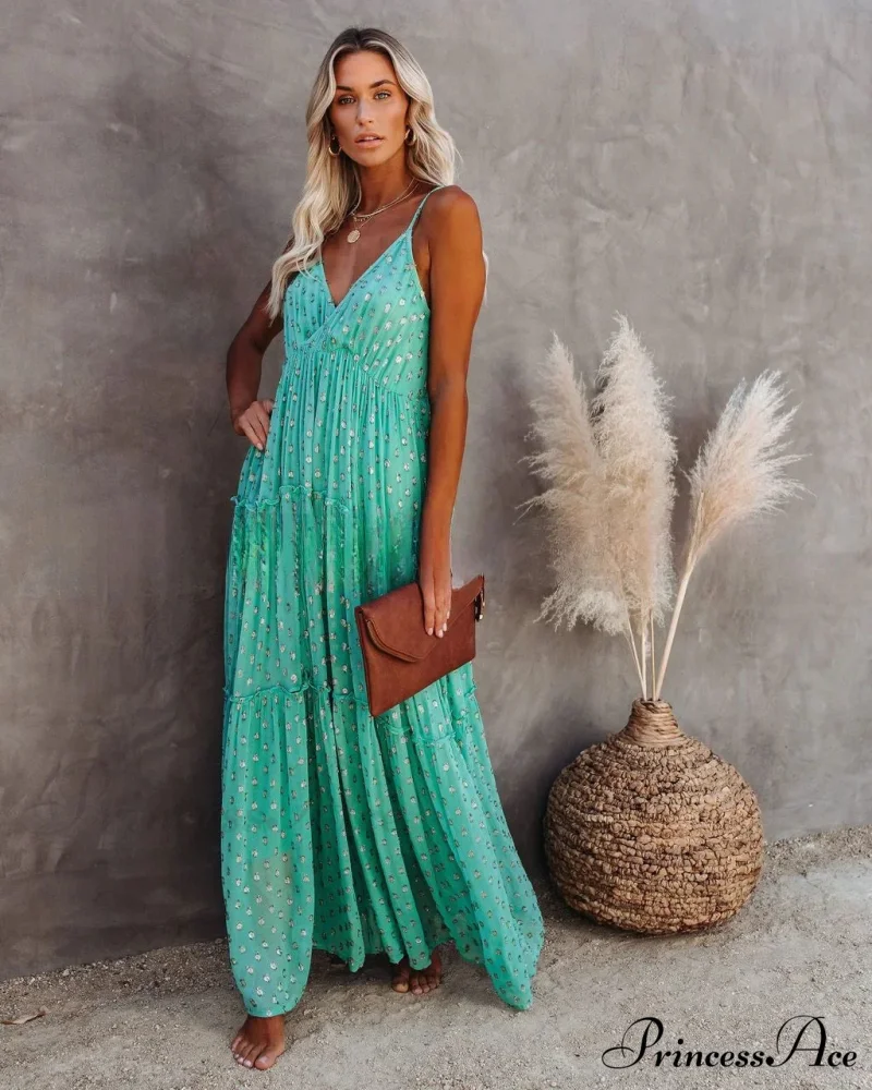 Attractive Divided Large Hem Bandeau Sleeveless Green Maxi Boho Dress - Image 2