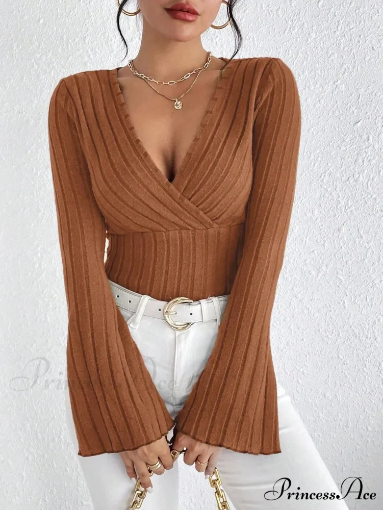Attractive V-Neck Monochrome Slim Long Sleeve T-shirt Women - Image 8