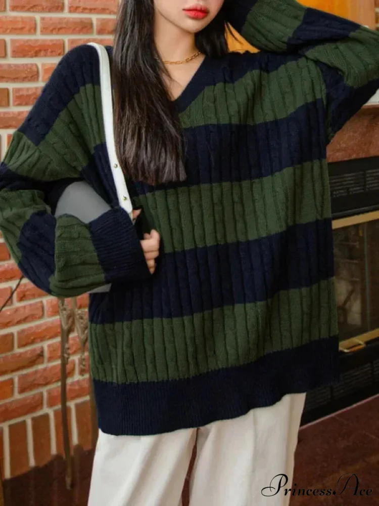 Baggy Knitted V-neck Retro Jumper - Image 4