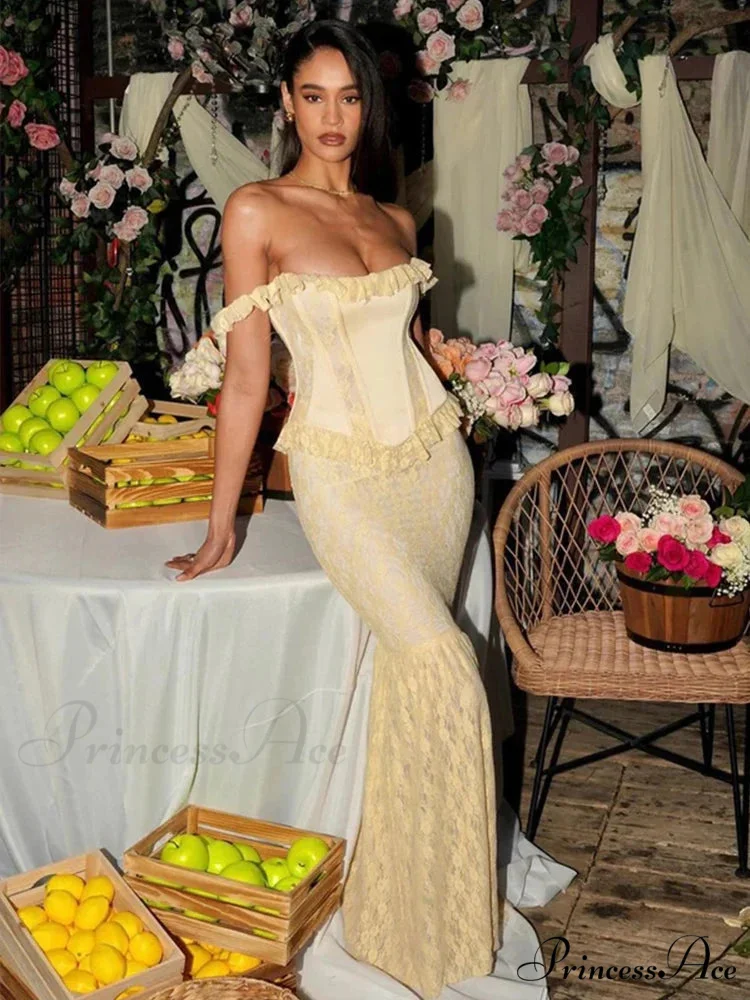 Beautiful Long Vacation Dress - Image 3