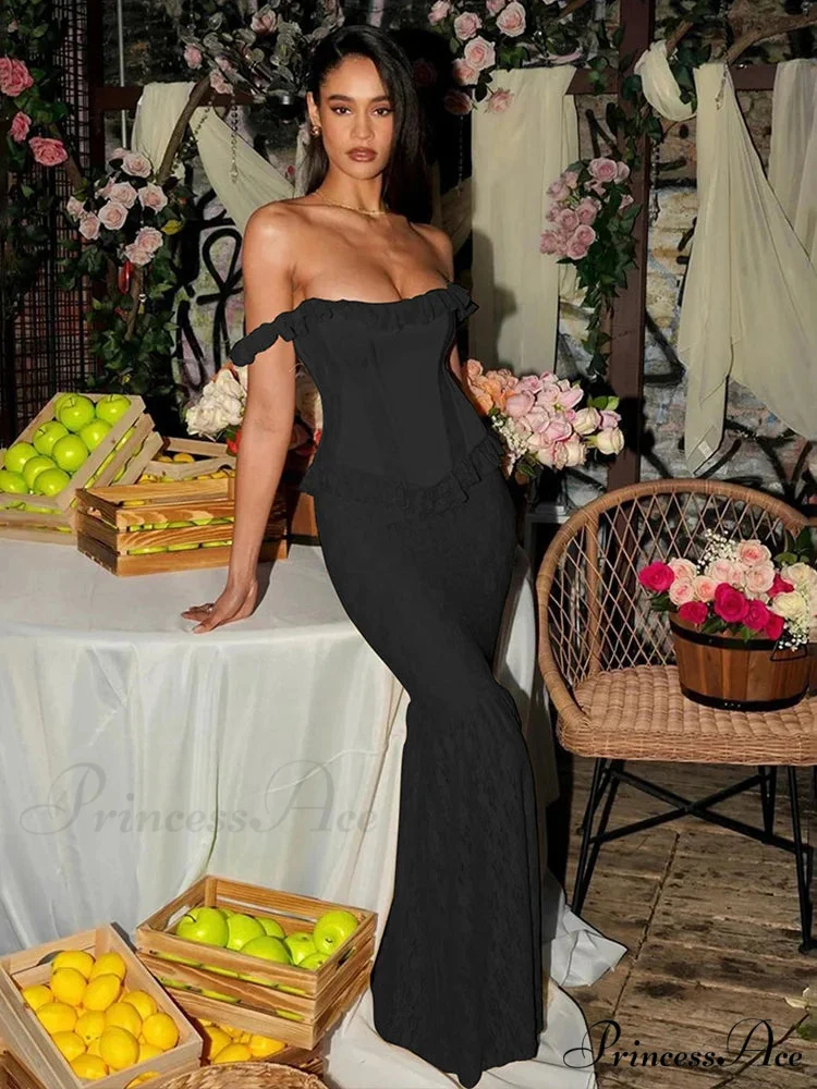 Beautiful Long Vacation Dress - Image 4