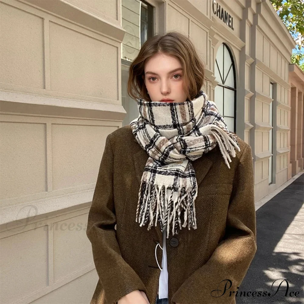 Botanical Pattern Cashmere Wrap Scarf - Image 3