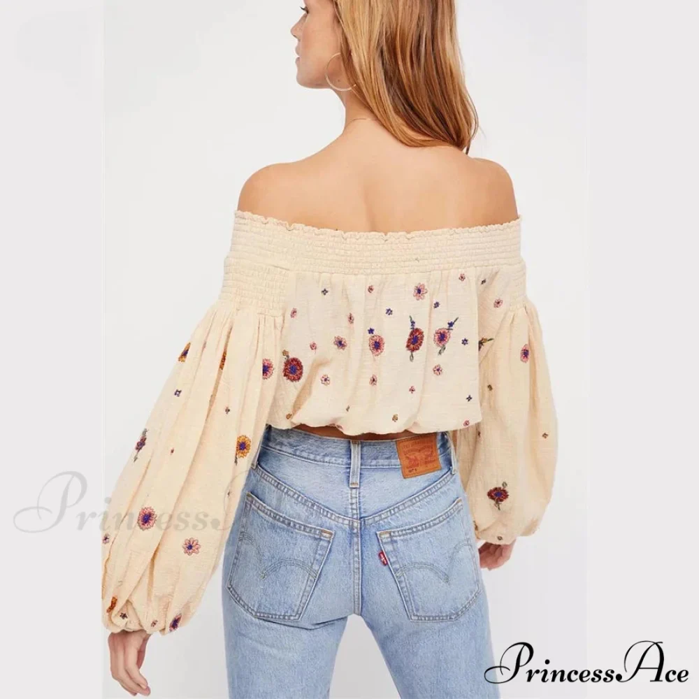 Brief Flower Stitching Off-Shoulder Bohemian Crop Blouse - Image 3