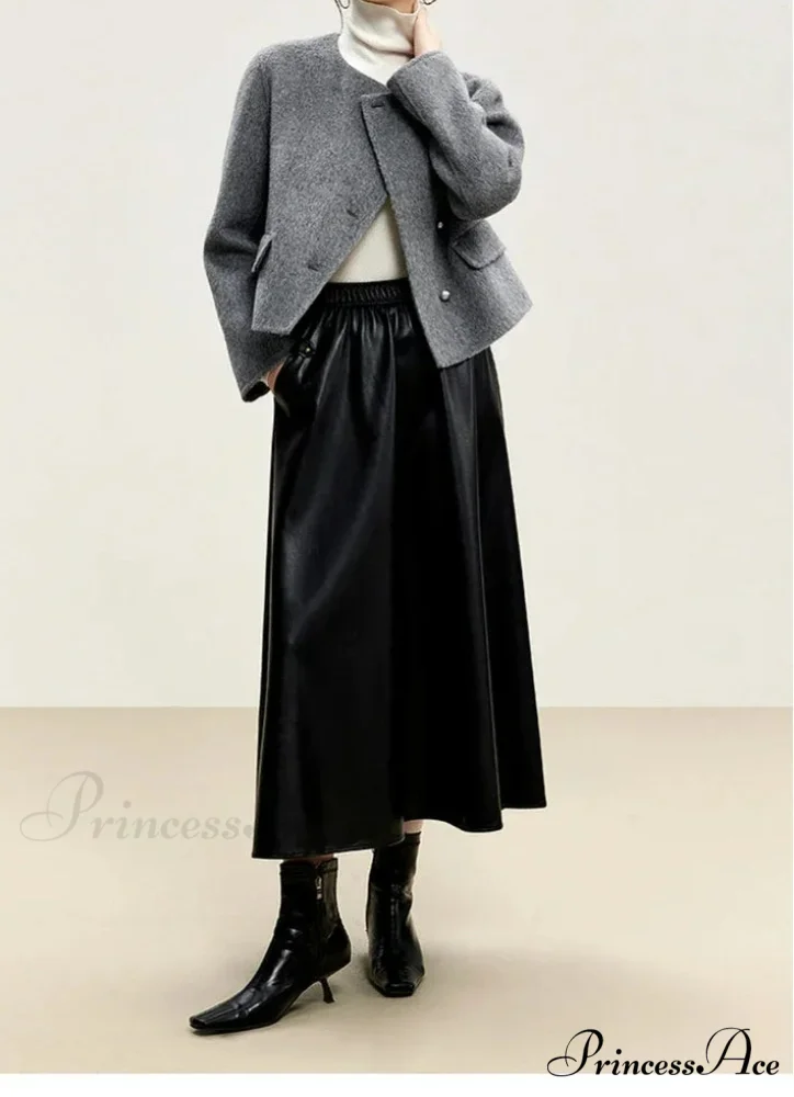 Brief Wool Crew Neck Solitary Overcoat - Image 2