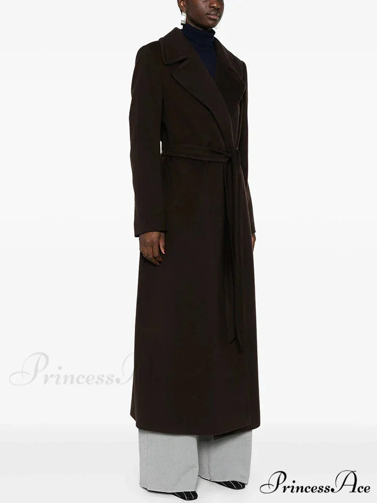 Brown Woolen Lapel Slim Overcoat
Modified Output: Brown Wool Lapel Narrow Overcoat - Image 2