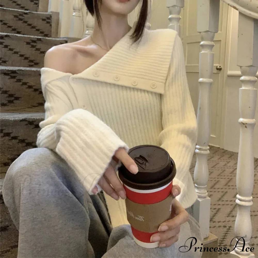 Button Off Shoulder Grey Pullover - Image 4