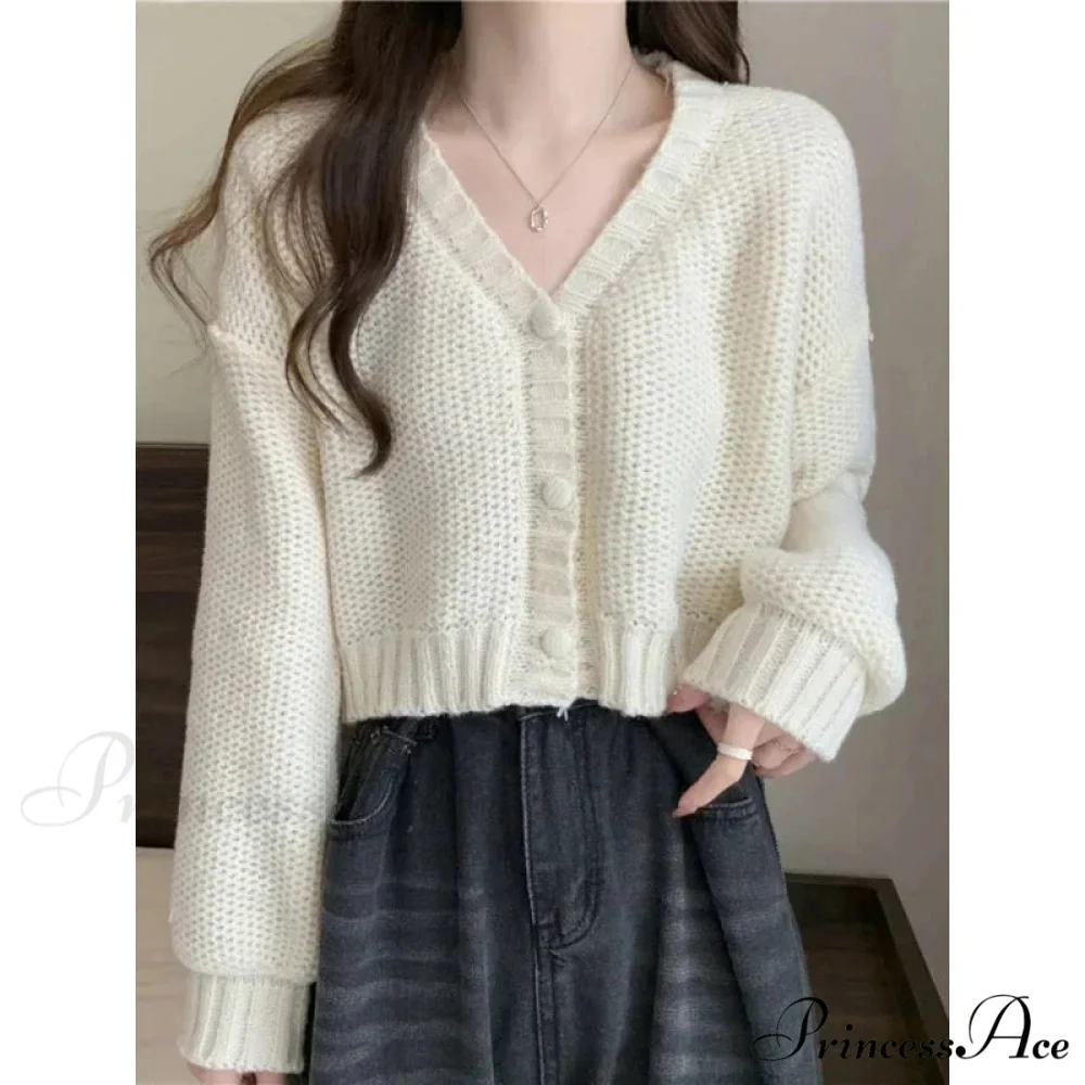 Button-Up V-Neck Charming Informal Knit Cardigan - Image 3