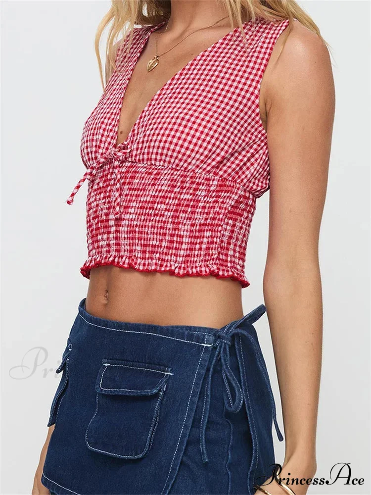 Checkered Ribbon Frill Hem Low-cut Crop Top - Image 2