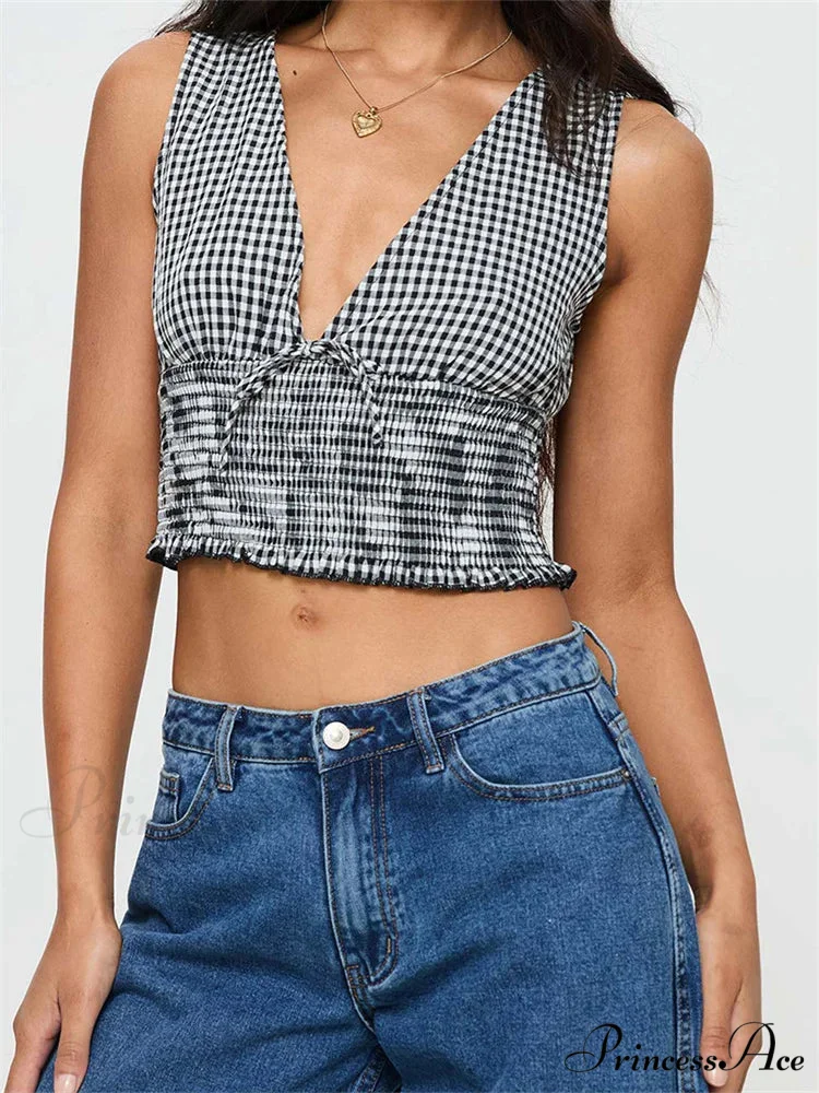 Checkered Ribbon Frill Hem Low-cut Crop Top - Image 4