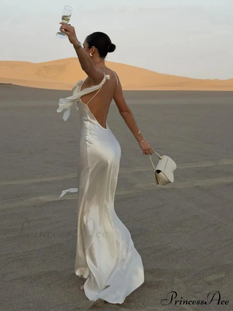 Chic Ivory Silk Long Holiday Gown - Image 4