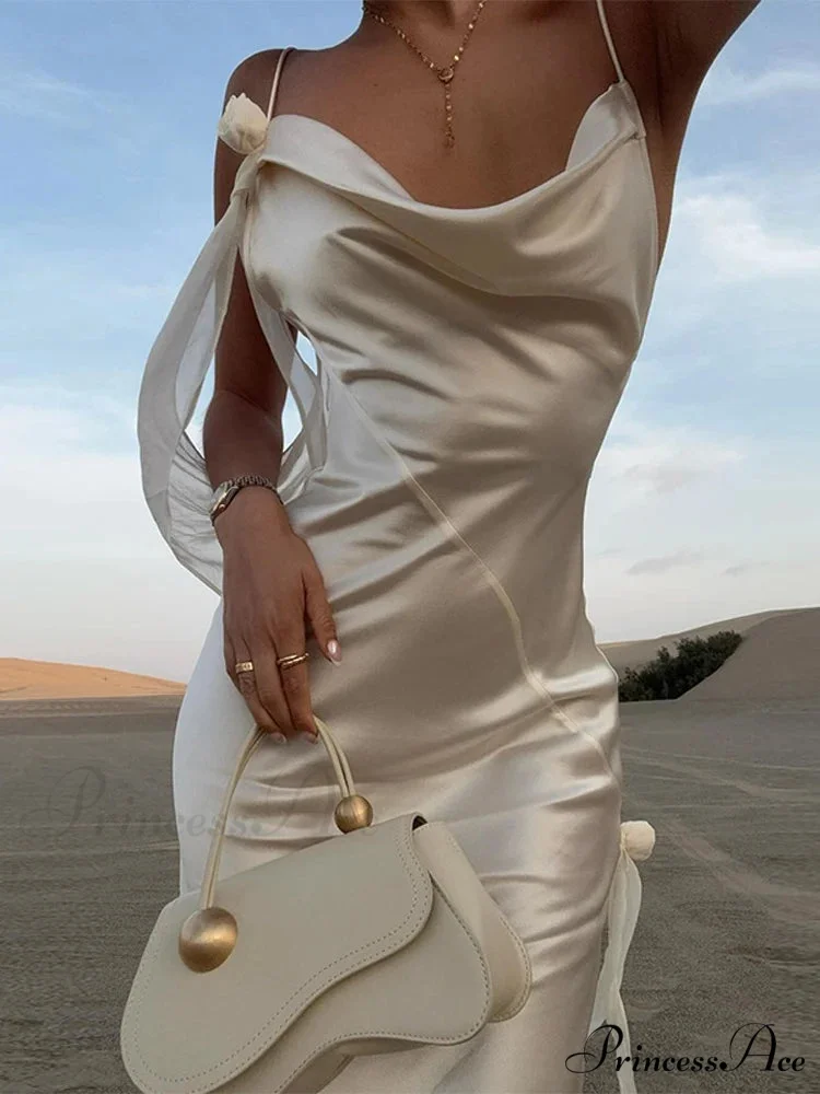 Chic Ivory Silk Long Holiday Gown - Image 5