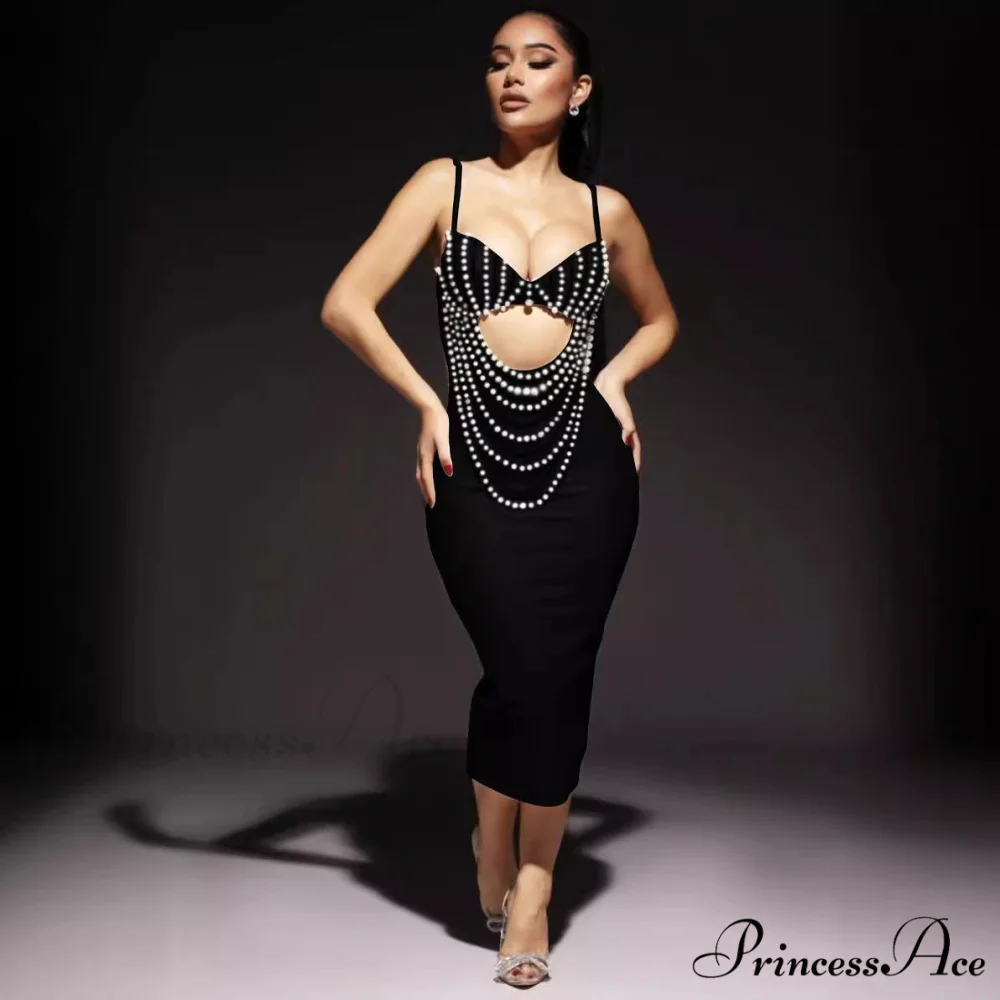 Chic Monochrome Lace Celebration Gown Formal Gown - Image 3