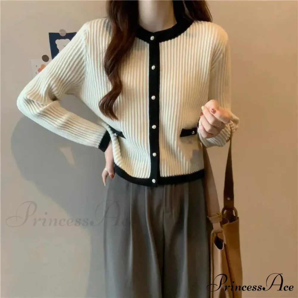 Circular Neck Fastener Stylish Cardigan - Image 4