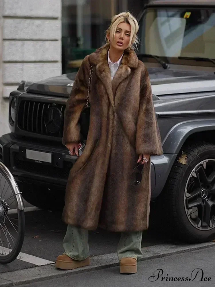 Cold Lapel Baggy Extended Coat - Image 3
