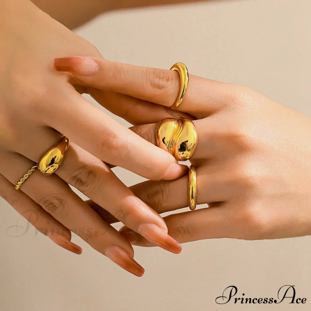 Rock Gold Polished Hammered Chunky Ring - Image 3
