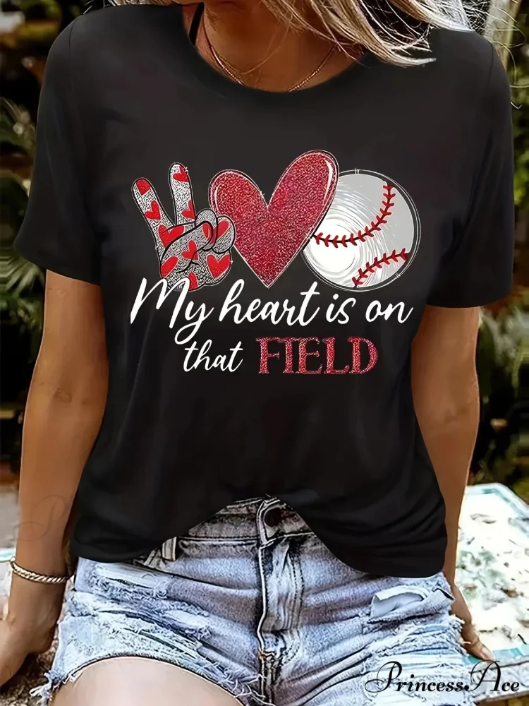 Chic Heart Print Women's Tee All-Season Comfy Crew Neck Easy-Care Stretch Fit Everyday Style T-shirt - Image 3