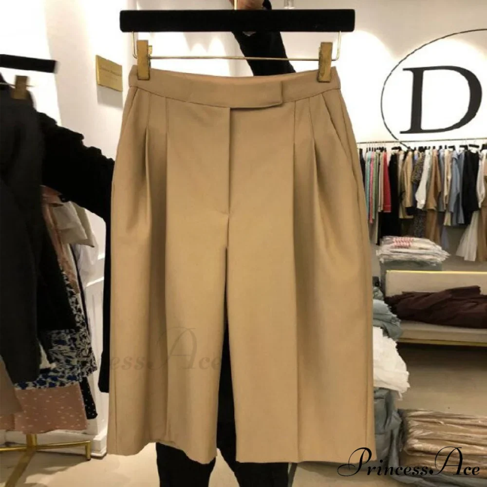 Solid Color Casual High Waist Thin Shorts - Image 2
