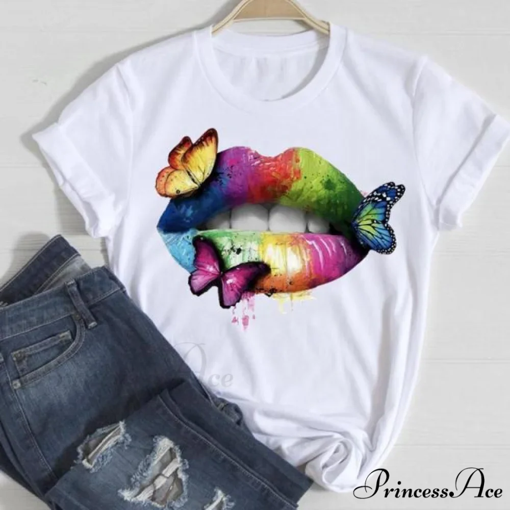 Love Fashion 90s Trend Graphic Tshirt - Image 31