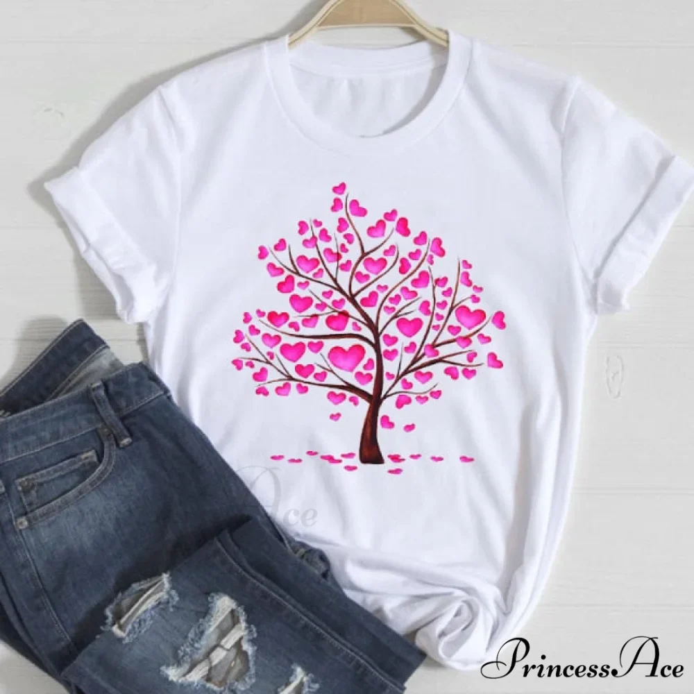 Love Fashion 90s Trend Graphic Tshirt - Image 8