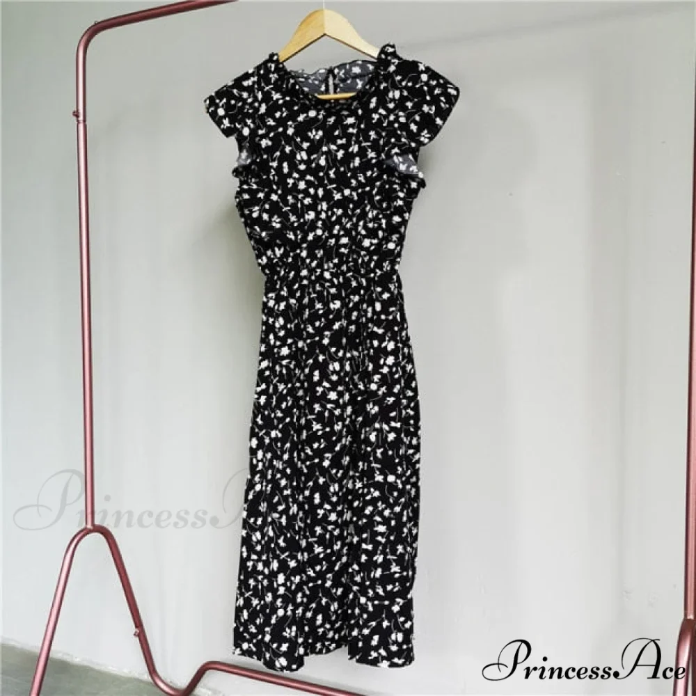 New Butterfly Sleeve Ruffles Medium Long Dress - Image 2