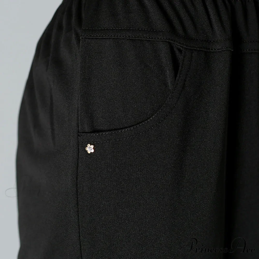 Loose Casual Elastic Capris Pants - Image 4