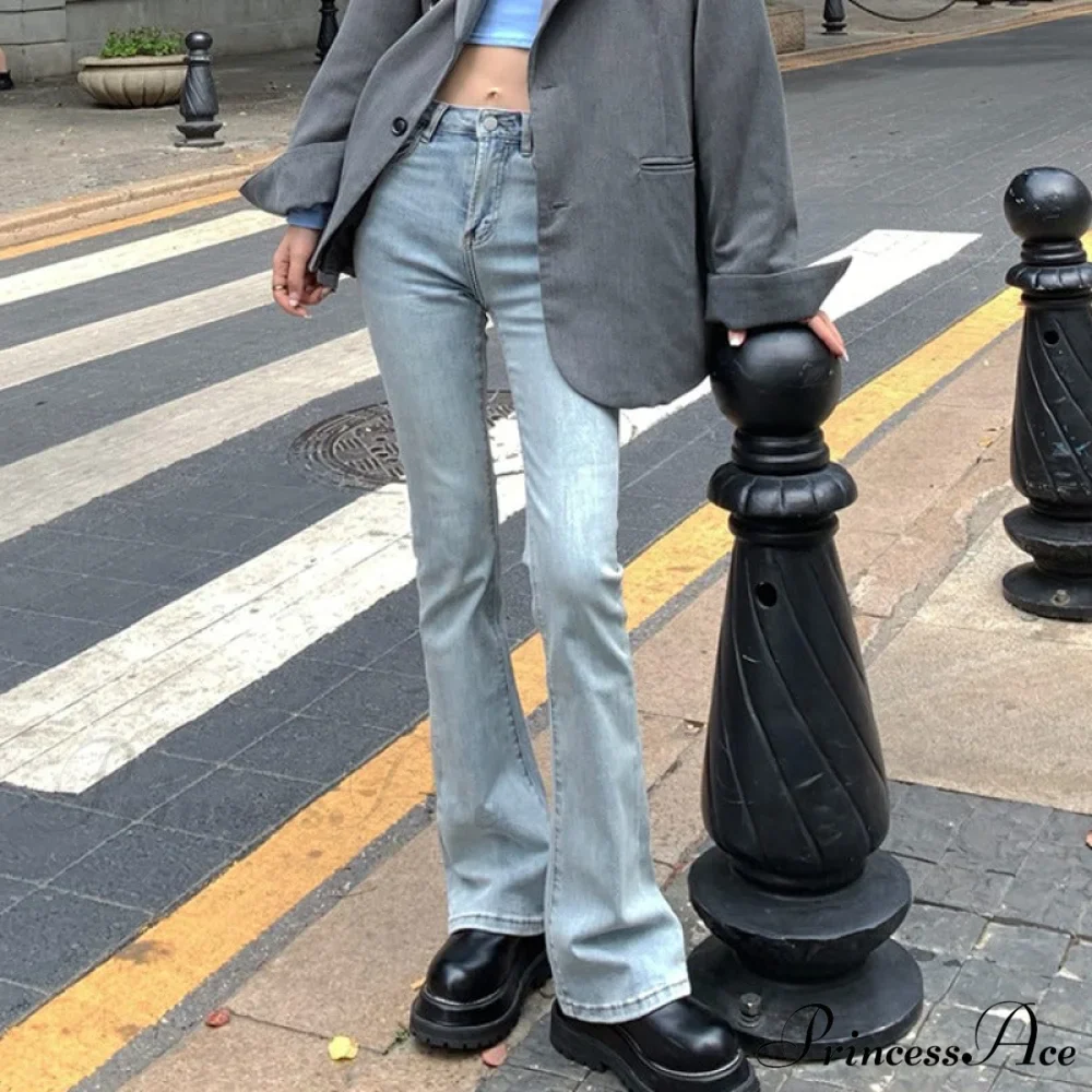 Flared Blue Straight Slim Body Jeans - Image 2