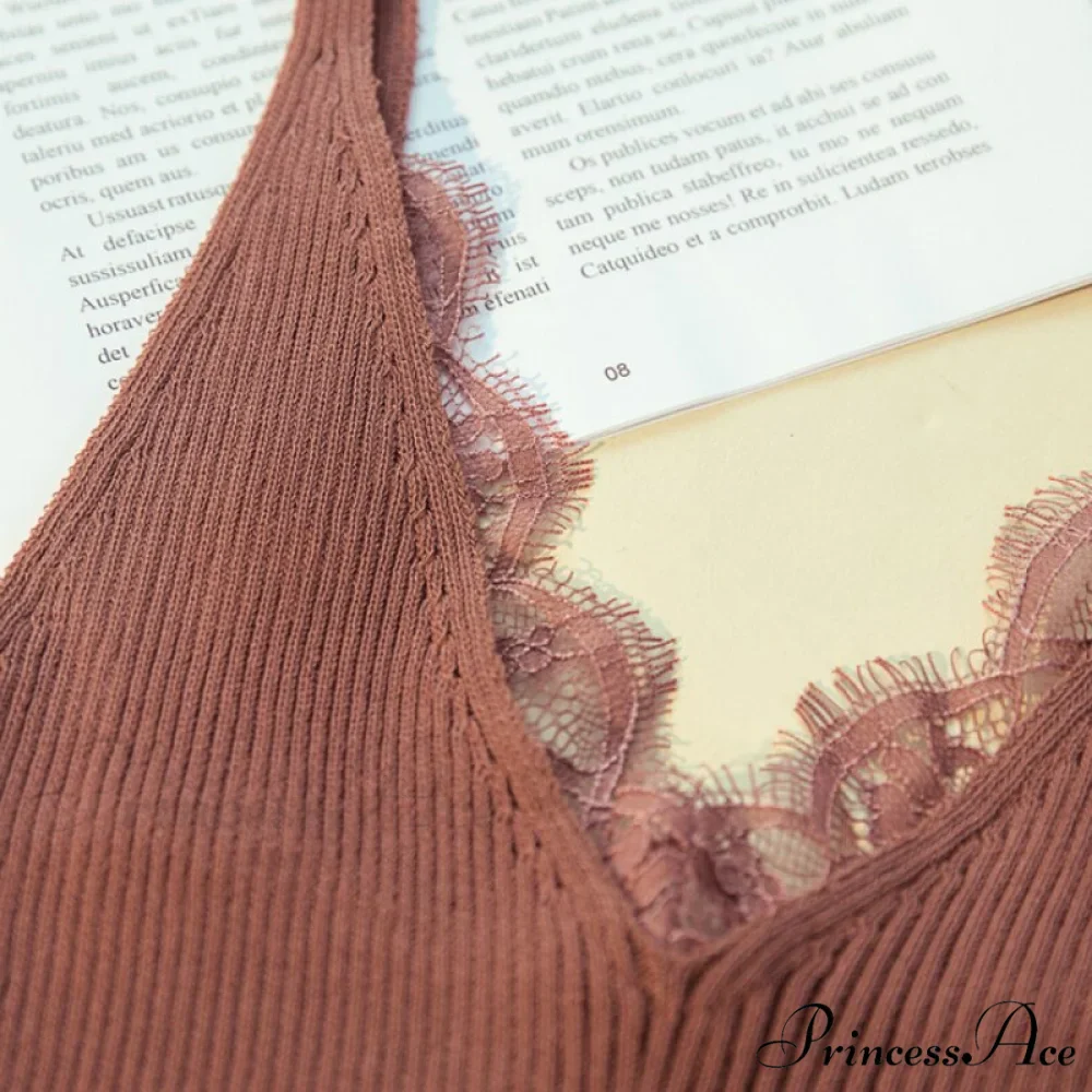 Lace V-neck Solid Knitted Camisoles - Image 4