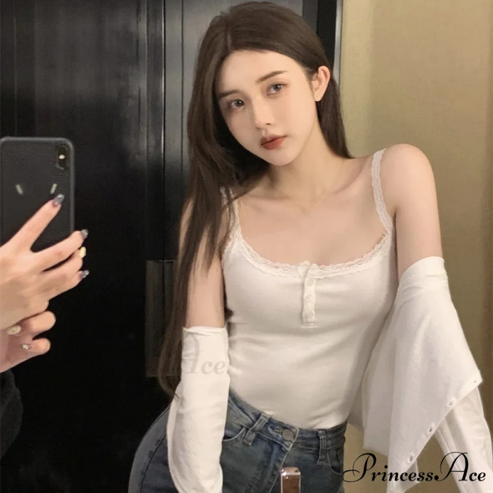 Women Lace Tank Top - Image 4