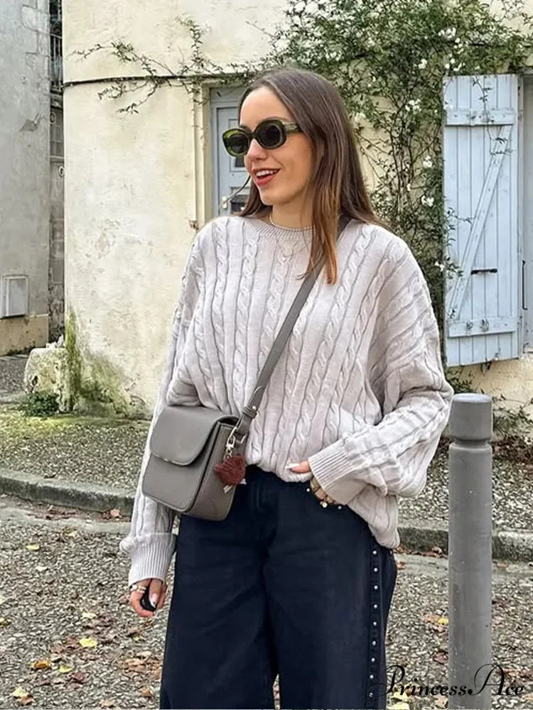 Cozy Chunky Circular Neck Pullover Jumper - Image 5