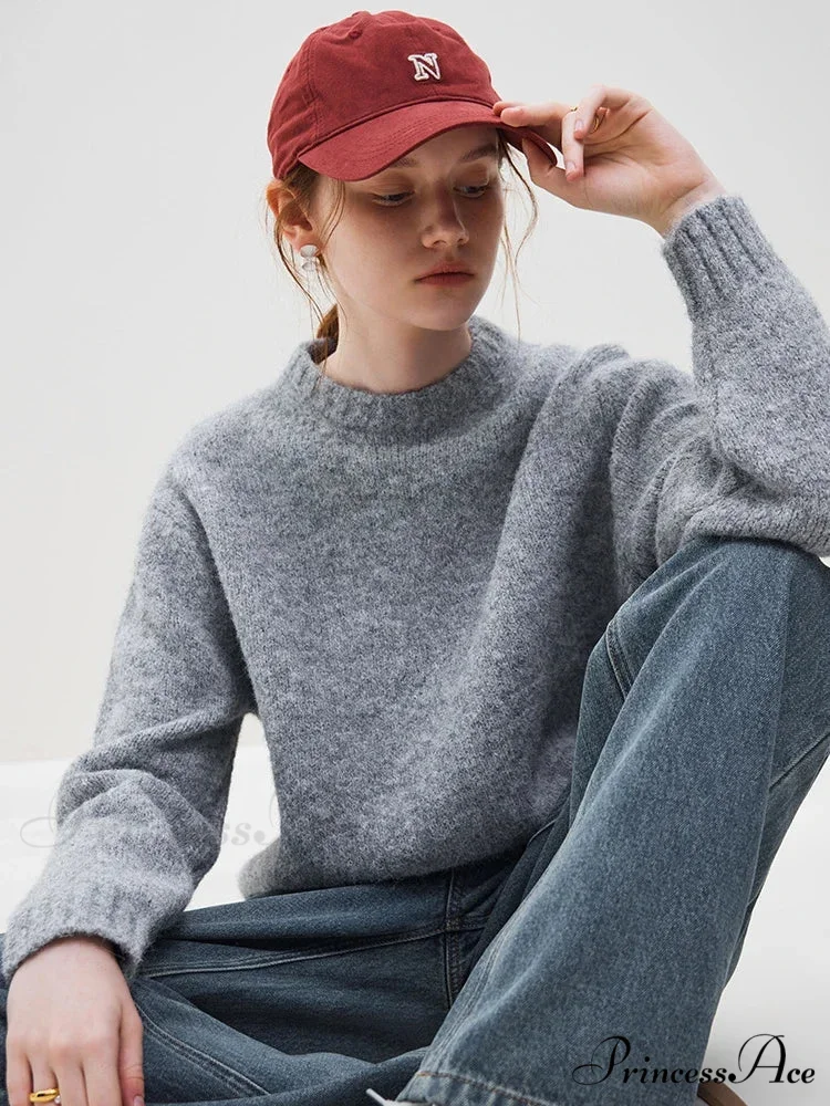 Cozy Smooth Glossy Circular Neck Pullover Sweater - Image 3