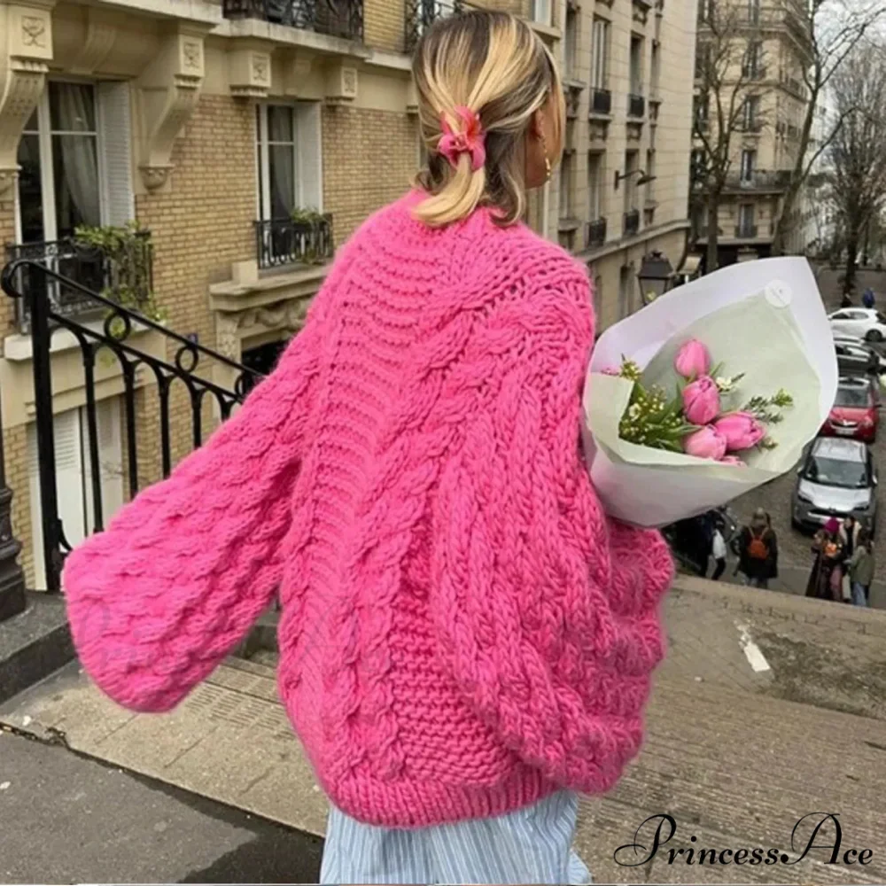 Crewneck Flared Sleeve Fuzzy Sweater
Modified Output: Round neck Flared Sleeve Soft Sweater - Image 3