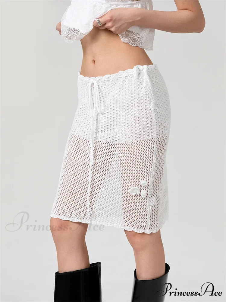 Crochet Three-Dimensional Blossom Patchwork Skirt - Image 3