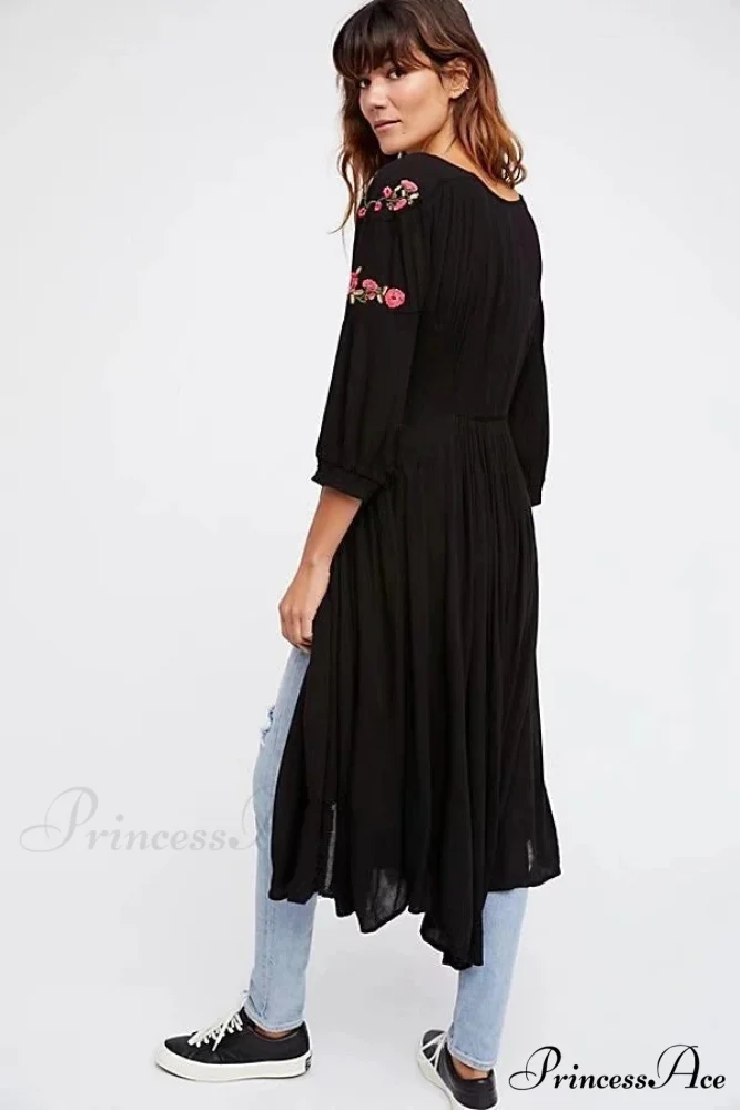 Dark Bohemian Extended Dress Flower Stitching V-neck Free-spirited Dress - Image 3