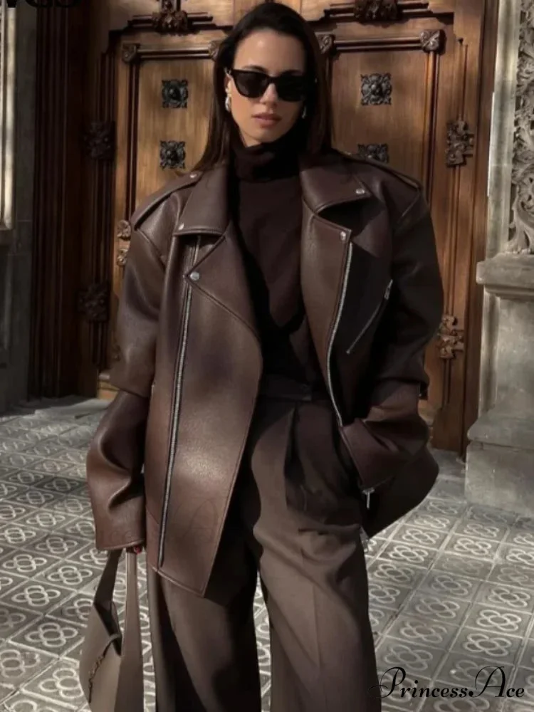 Dark Zippers Huge Leather Coat - Image 5