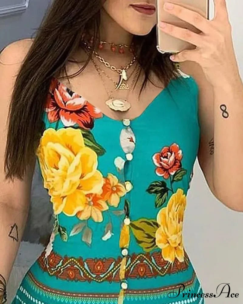 Deep-neck Buttoned Design Flower Print Dress - Image 4