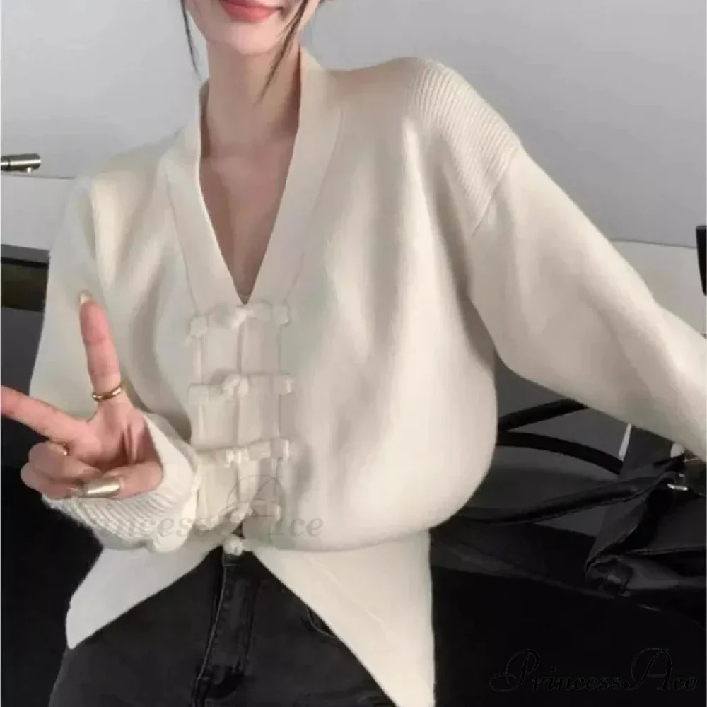 Deep-neck Clasp Lengthy Sleeve Cardigan - Image 2