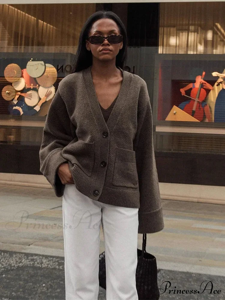 Deep-neck Pocket Extended Sleeve Cardigan - Image 3