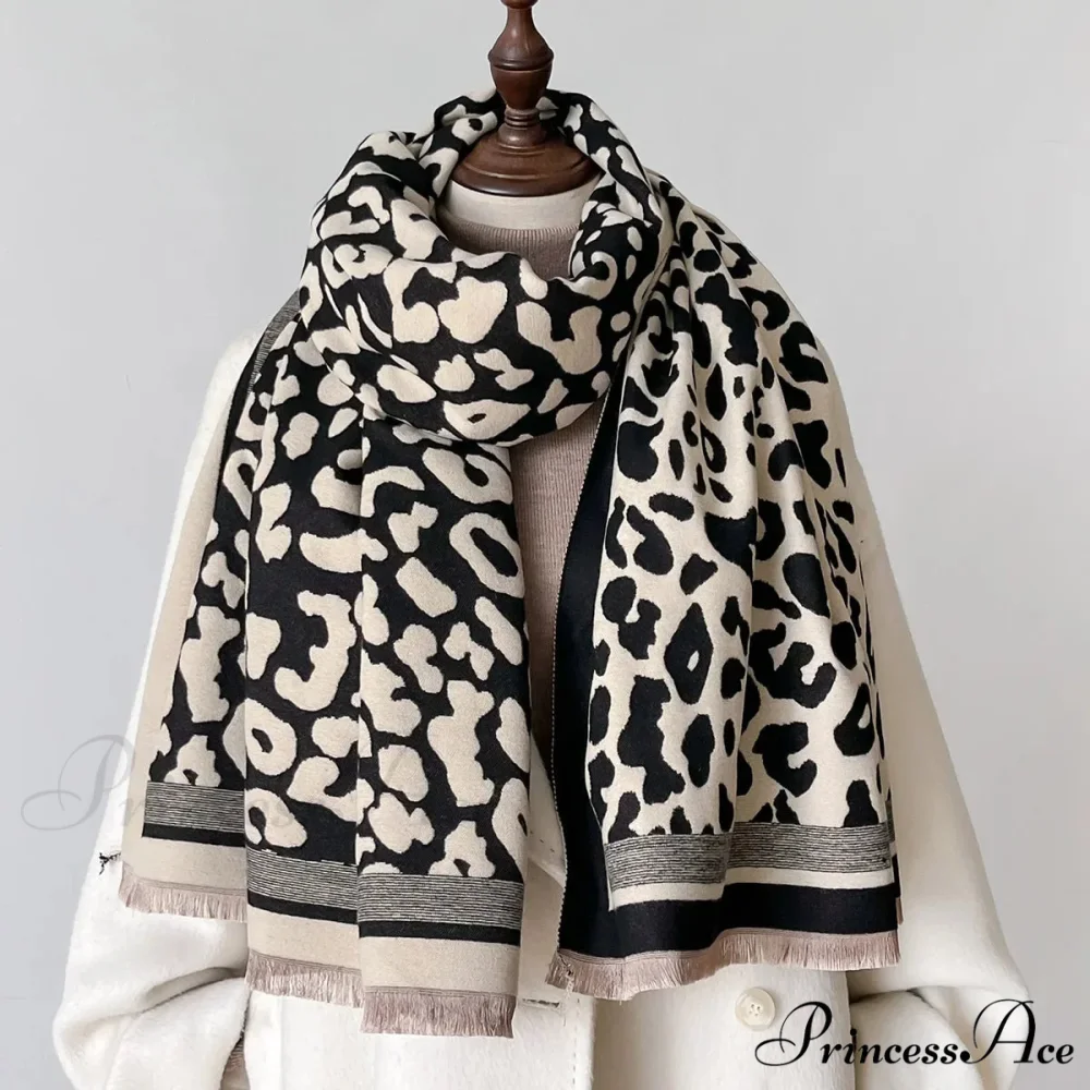 Dense Covering Patterned Cashmere Scarf - Image 3