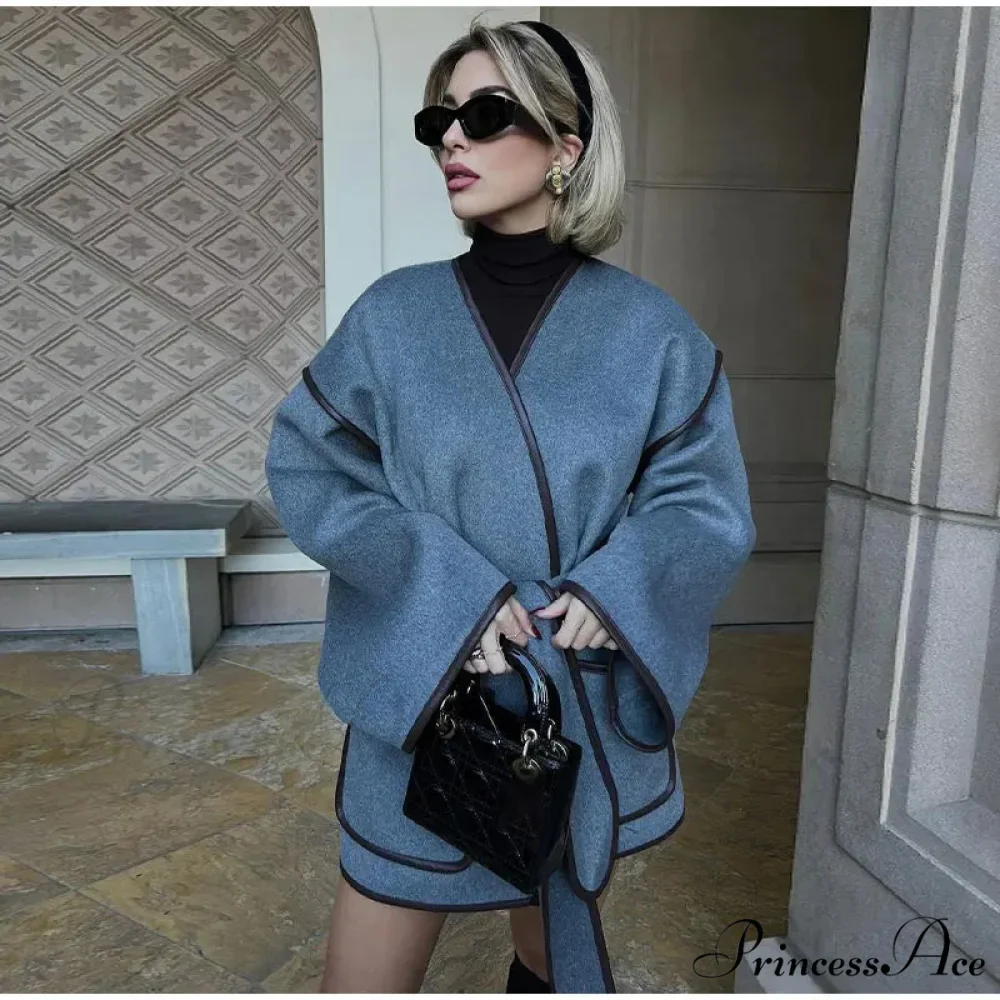 Differing Seam Woolen Coat - Image 5