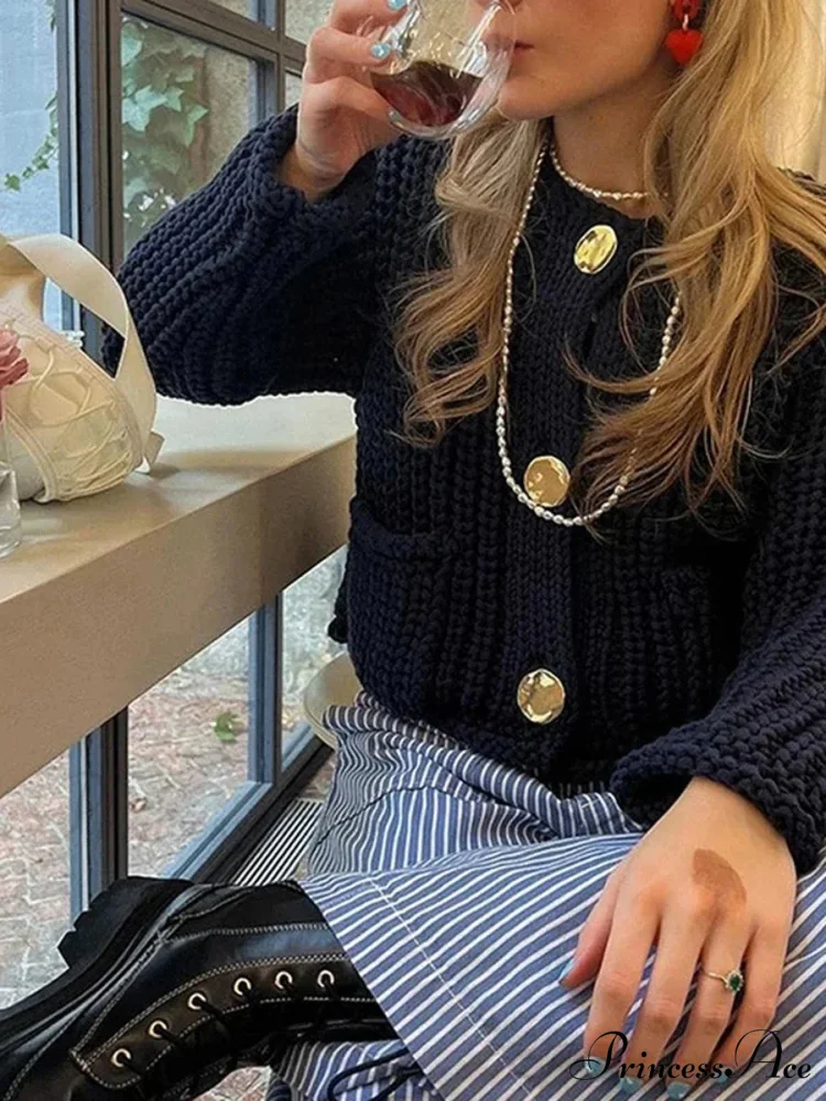 Distinguish Extended Sleeve Knitted Cardigan - Image 2