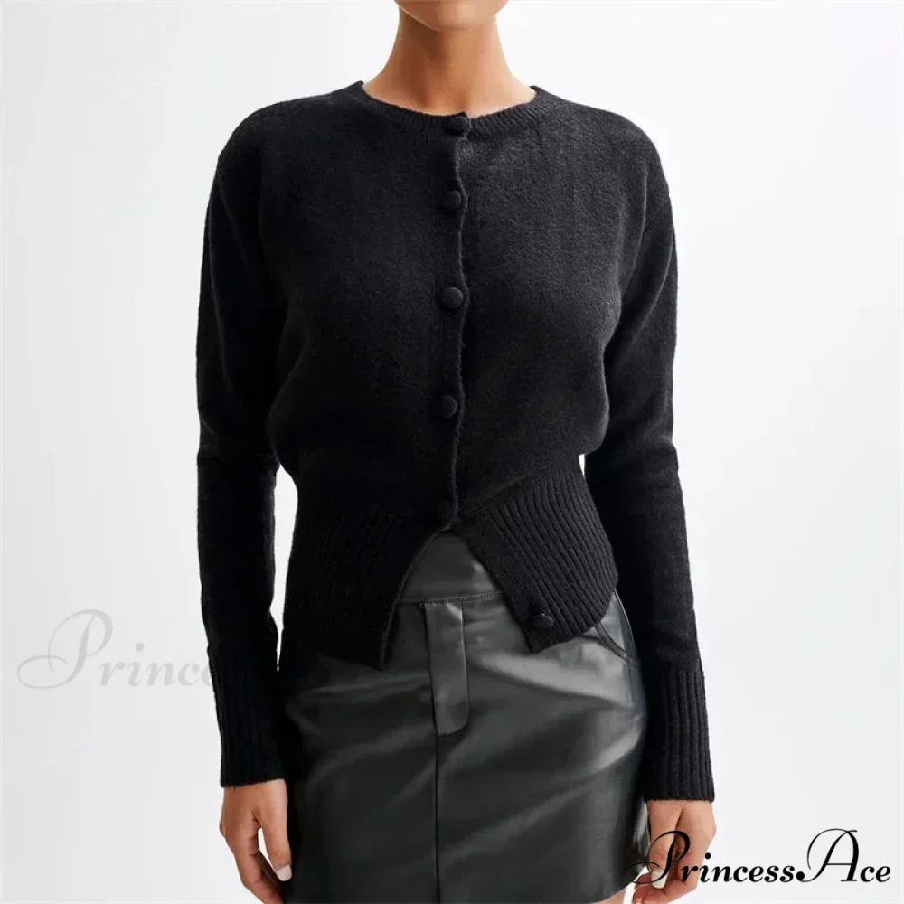 Durable Circular Neck Solo Buttoned Turn-of-the-Century Style Knitted Cardigan - Image 3