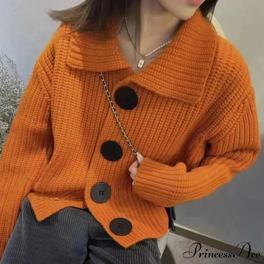Durable Extended Sleeve Solo-Buttoned Cardigan - Image 5