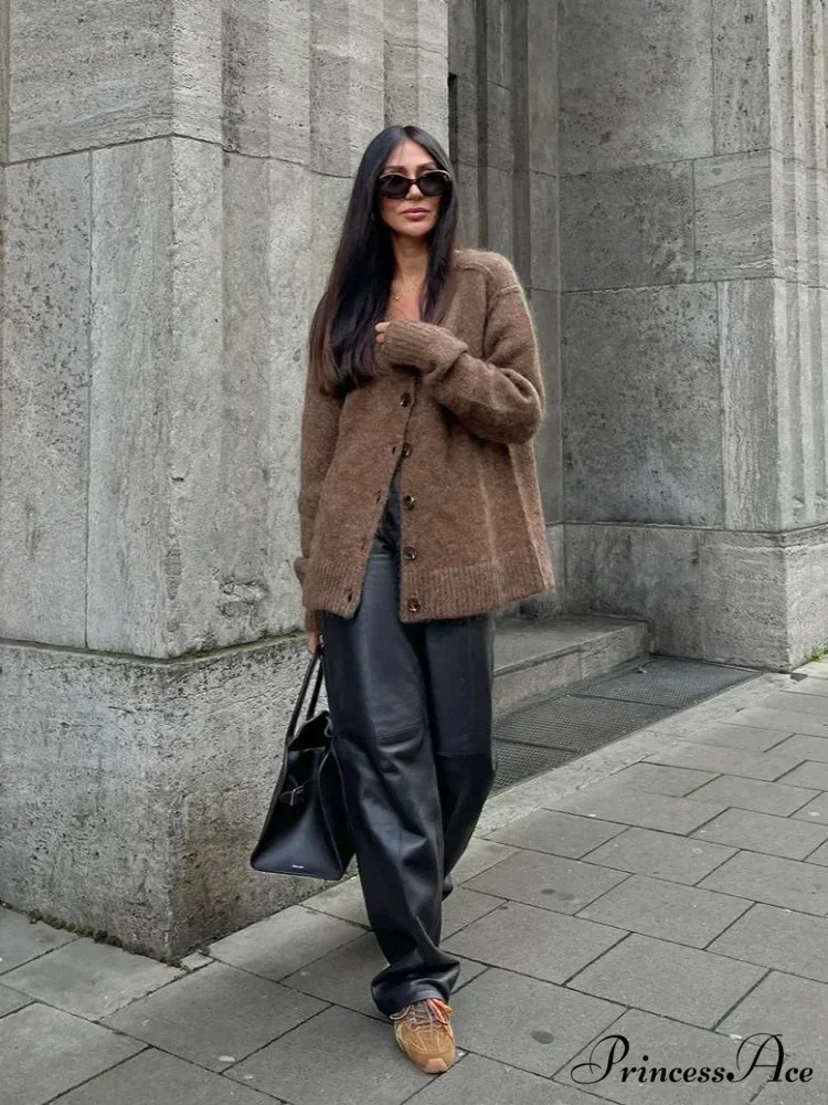 Durable V-neck Mohair Baggy Cardigan - Image 4