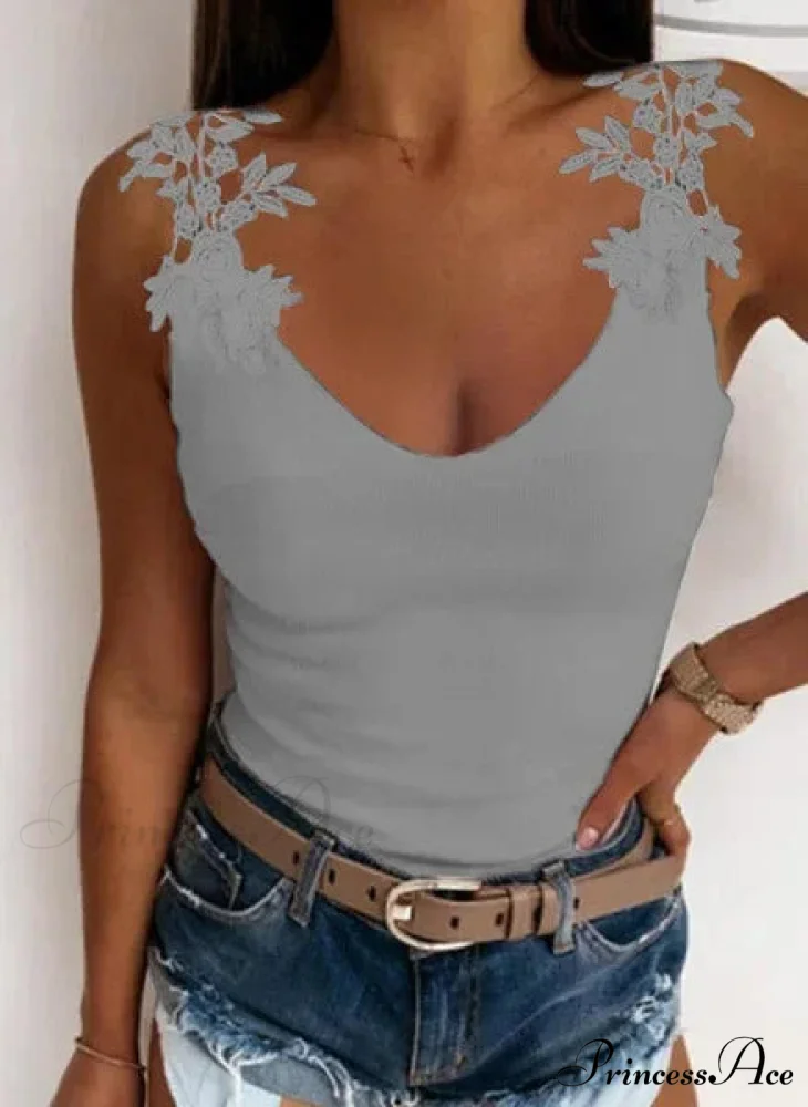 Empty Lace Petal V-Neck Large Casual Trim Fit Tank Top - Image 3