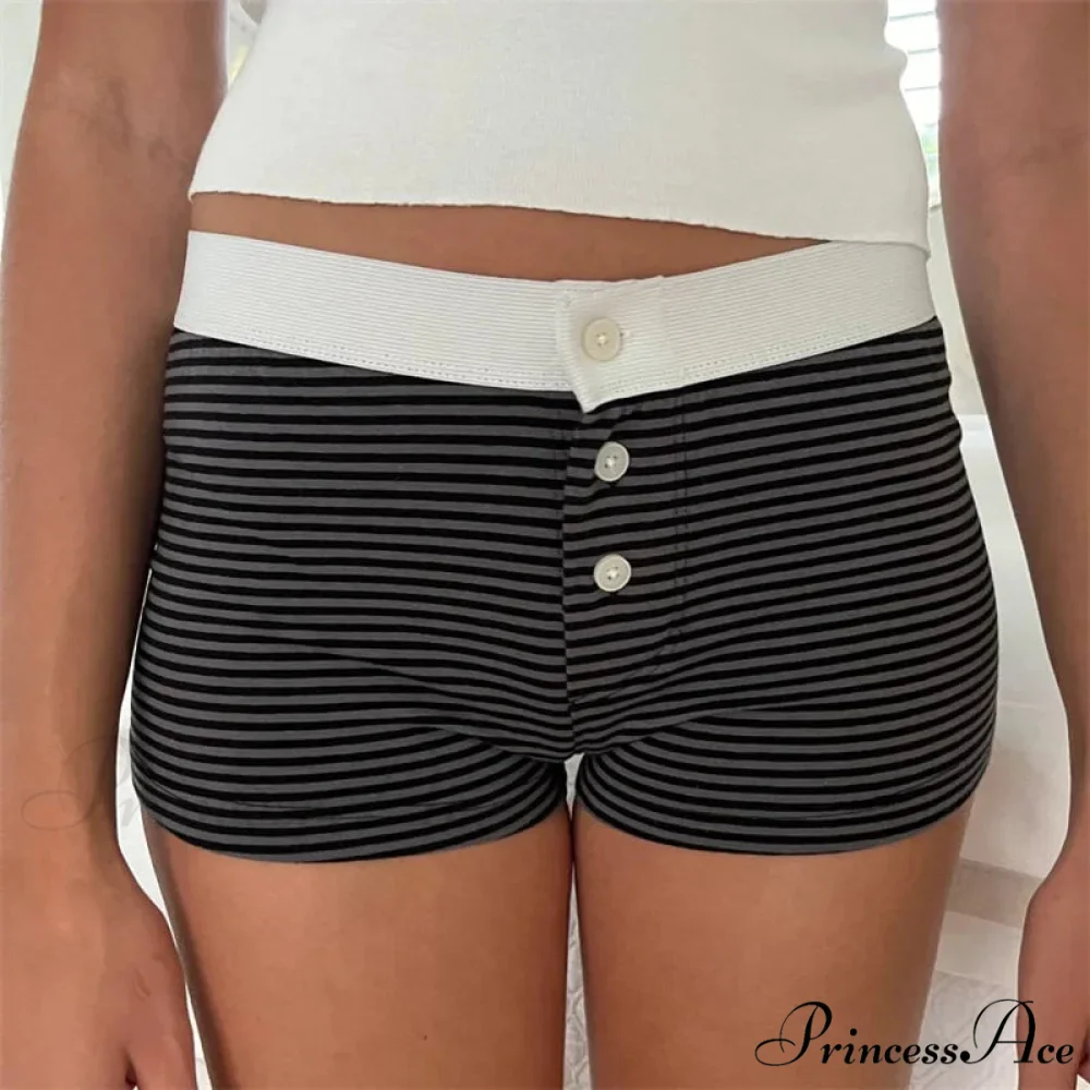 Fabric Pattern Button Sweatshort - Image 4
